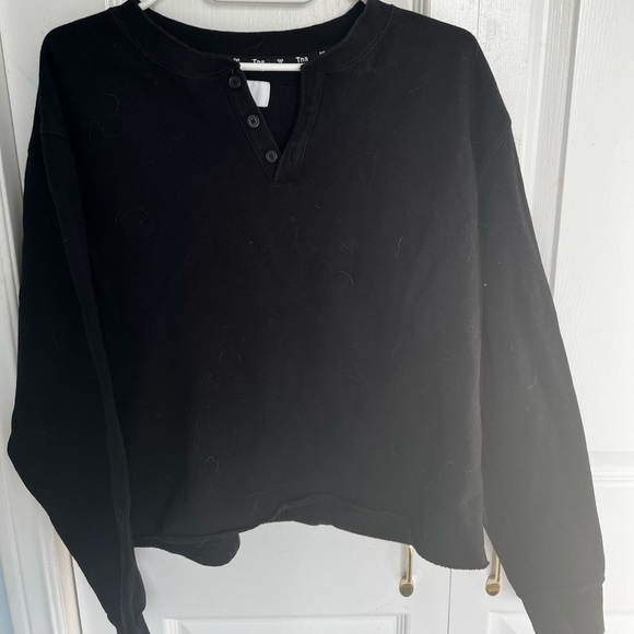 TNA, medium, black, Henley sweater - Picture 1 of 2